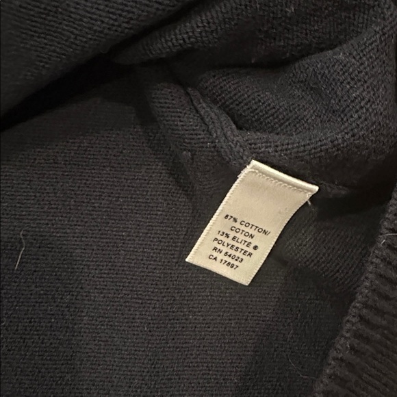 Banana Republic navy sweater - men’s size small - Picture 3 of 7